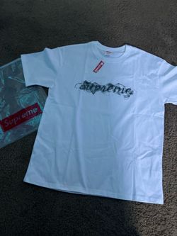 Supreme shirt size medium