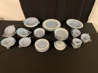 Wedgwood Queensware Dish Set