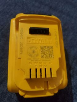 Dewalt 5.0ah battery, good condition. Non negotiable price. Won't respond to lower offers