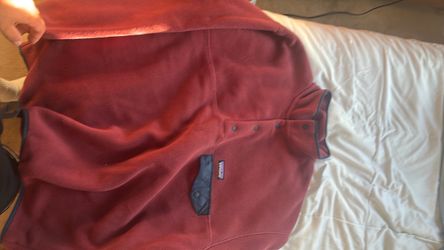 LIKE NEW Patagonia XL Crimson Red Pullover