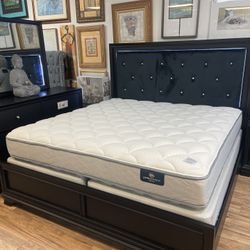 King Bedroom Set