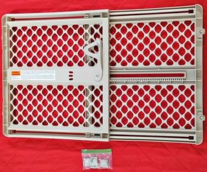 Extra Wide Pet Gate / Safety Gate - Fits Openings 26” - 42”