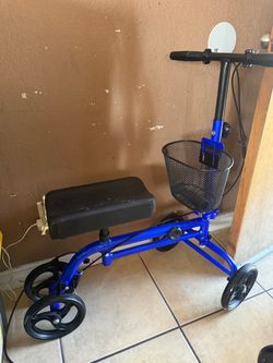 Knee Scooter with Basket