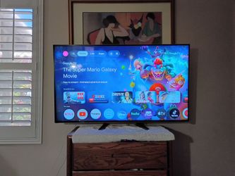 55 inch Vizio smart 3D tv with remote and glasses