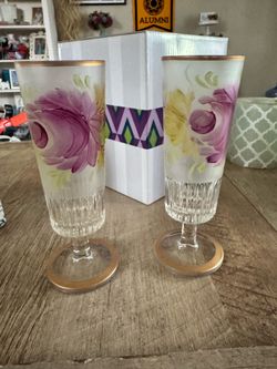 Glass cups