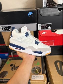Jordan SB 4 Navy size 9.5 VNDS