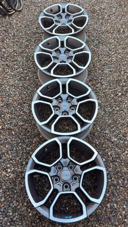 RINES DE JEEP GRAND CHEROKKE 2025  “18 $450