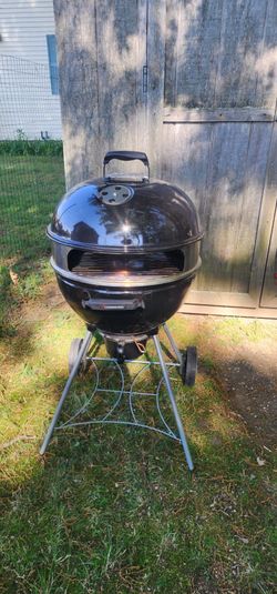 iLandman Pizza Oven 22in "Weber"  Like Kettle Premium Charcoal Grill