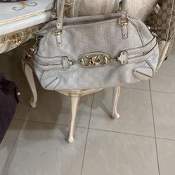 Gucci purse