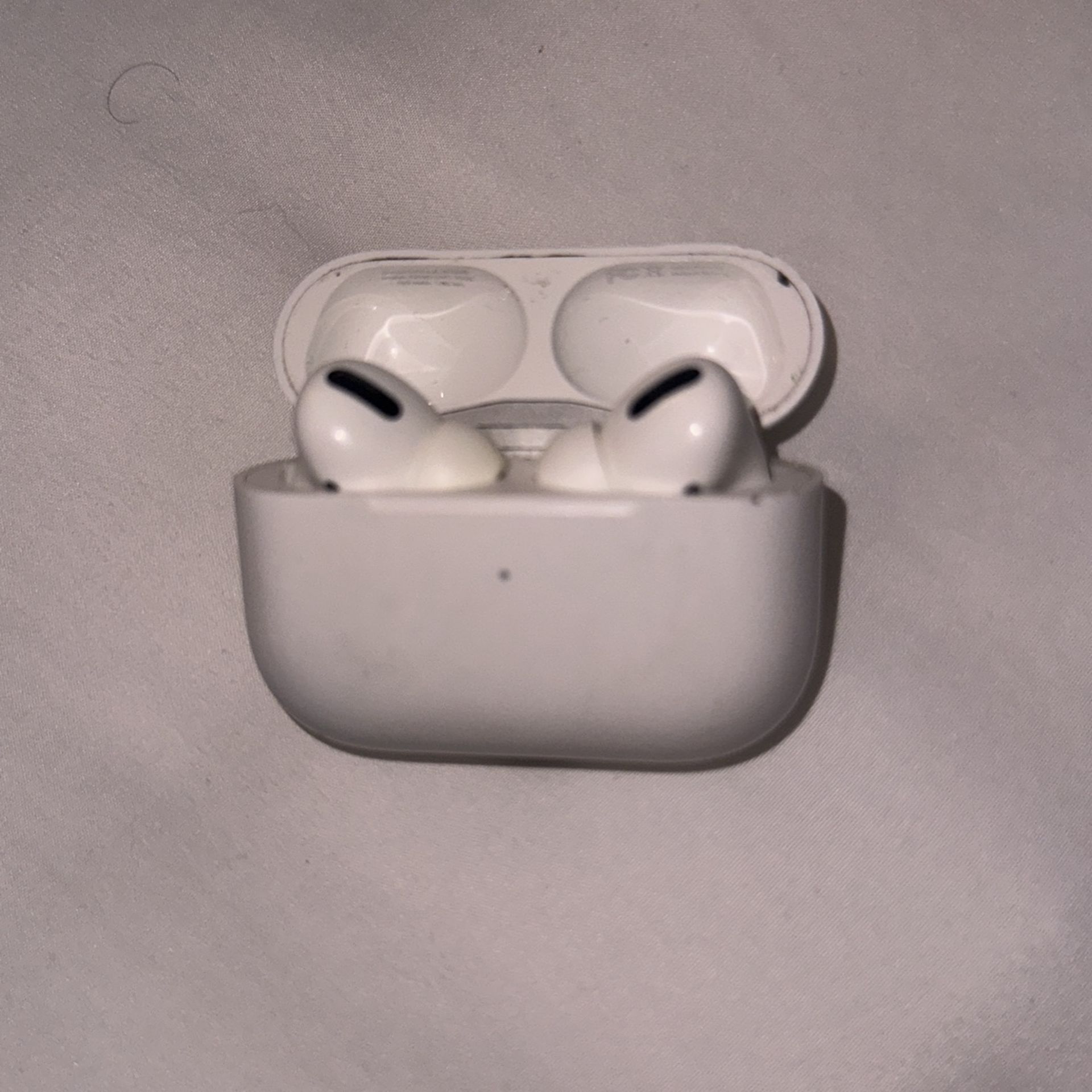 AirPods Pros