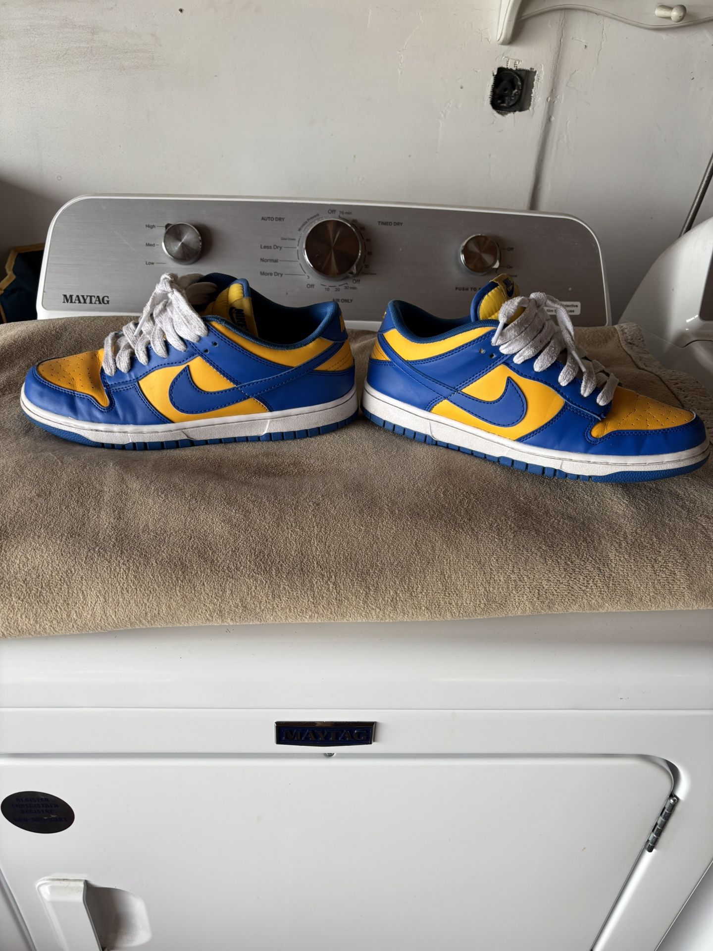 Nike Low Dunk UCLA Size 10 great Condition