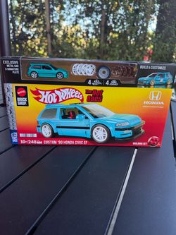 HOT WHEELS
