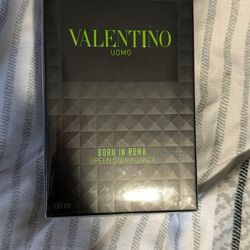 Valentino Green Stravaganza 