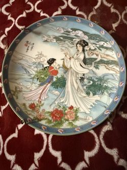 Japan Decorative Plates