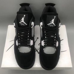 Jordan 4 Retro 