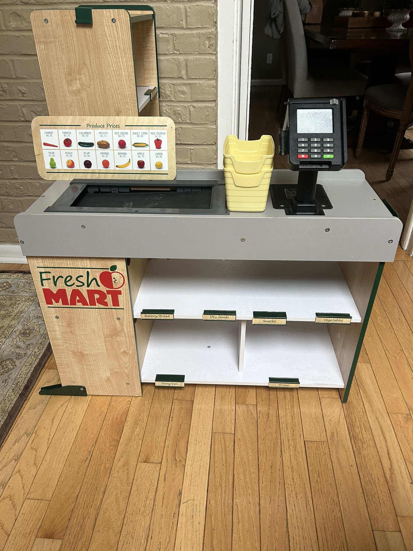 Melissa & Doug Fresh Mart