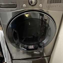 LG washer and dryer