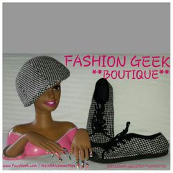 Hat& size 9 shoe $25...... Nails $10 pink podwer fill ins