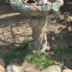 Vintage Bird Bath