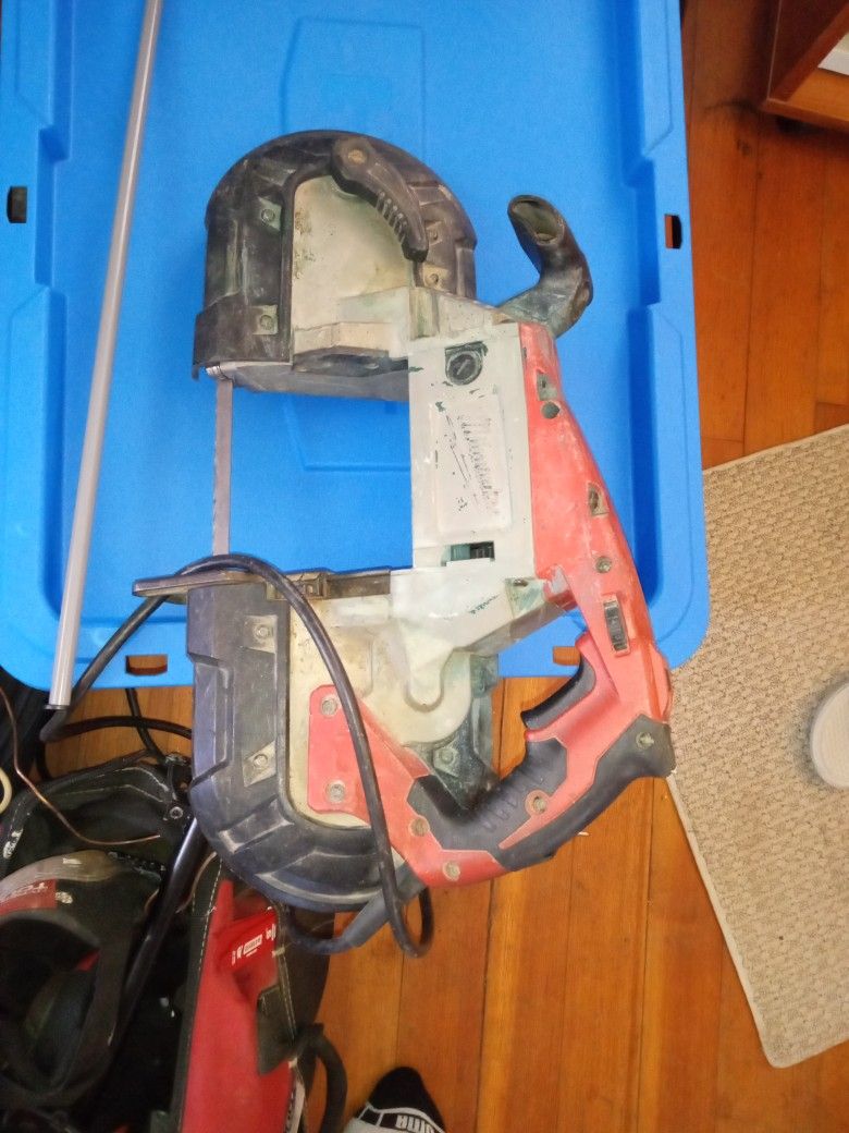 Milwaukee Band Saw