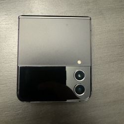 Samsung Zflip 4 For Parts 