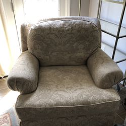 Large Beige Cushioned Chair 