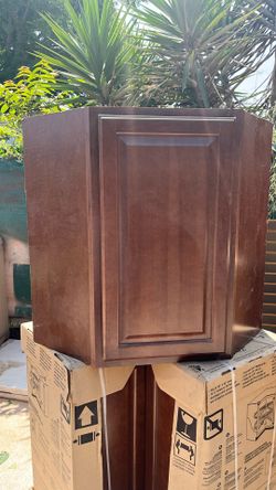 Top Kitchen Cabinet