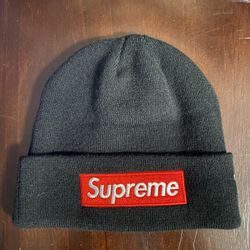 Supreme Box Logo New Era Beanie 