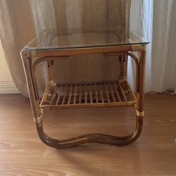 Vintage Boho Rattan side/end table