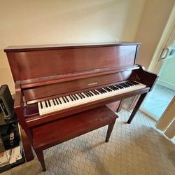 Vertical Piano Yamaha Cable Nelson CN216SW