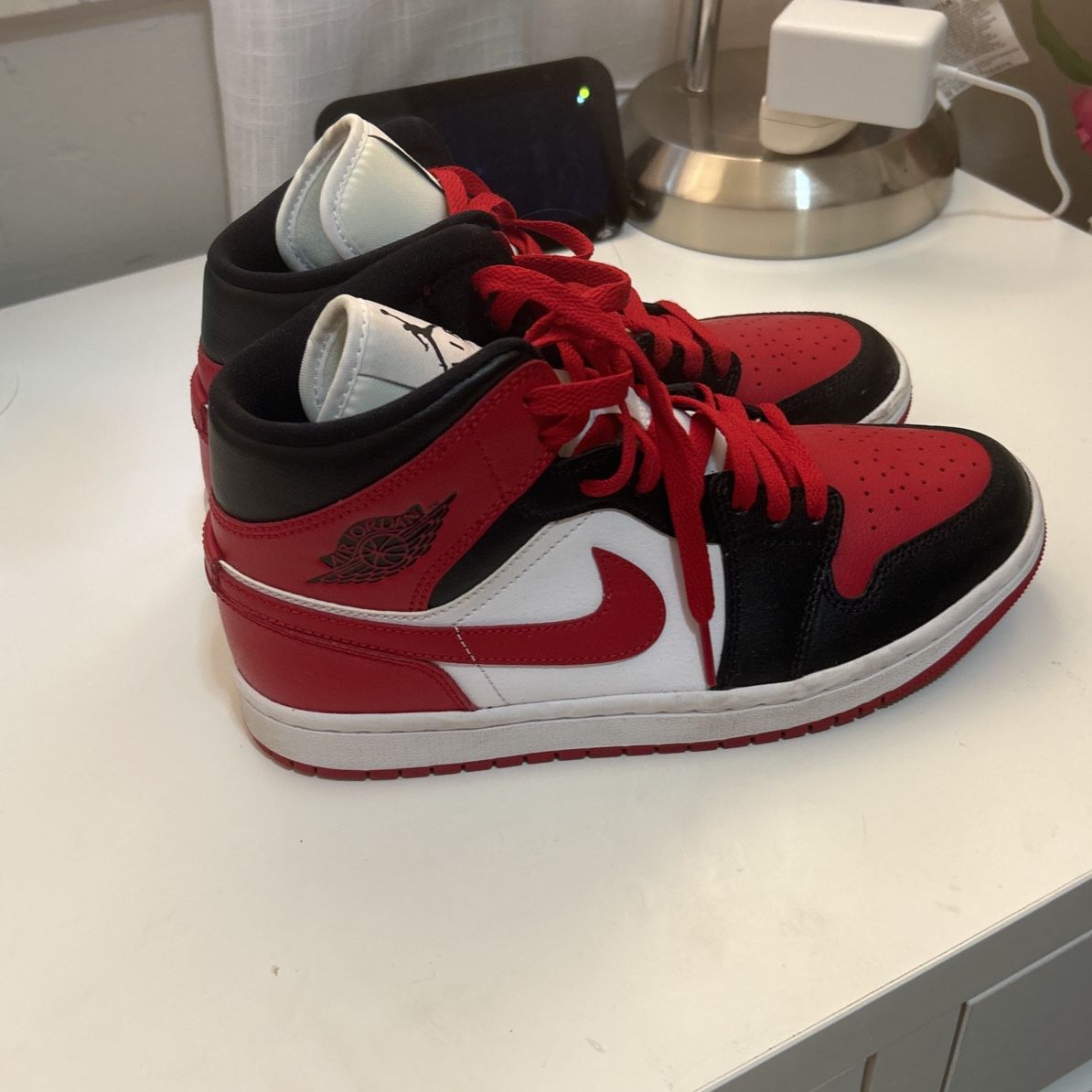 Women’s Air Jordan 1 Mid, Red Black and White Colorway 