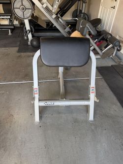 Hoist Preacher Curl