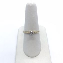 Diamond Solitaire Ring 14K Gold 