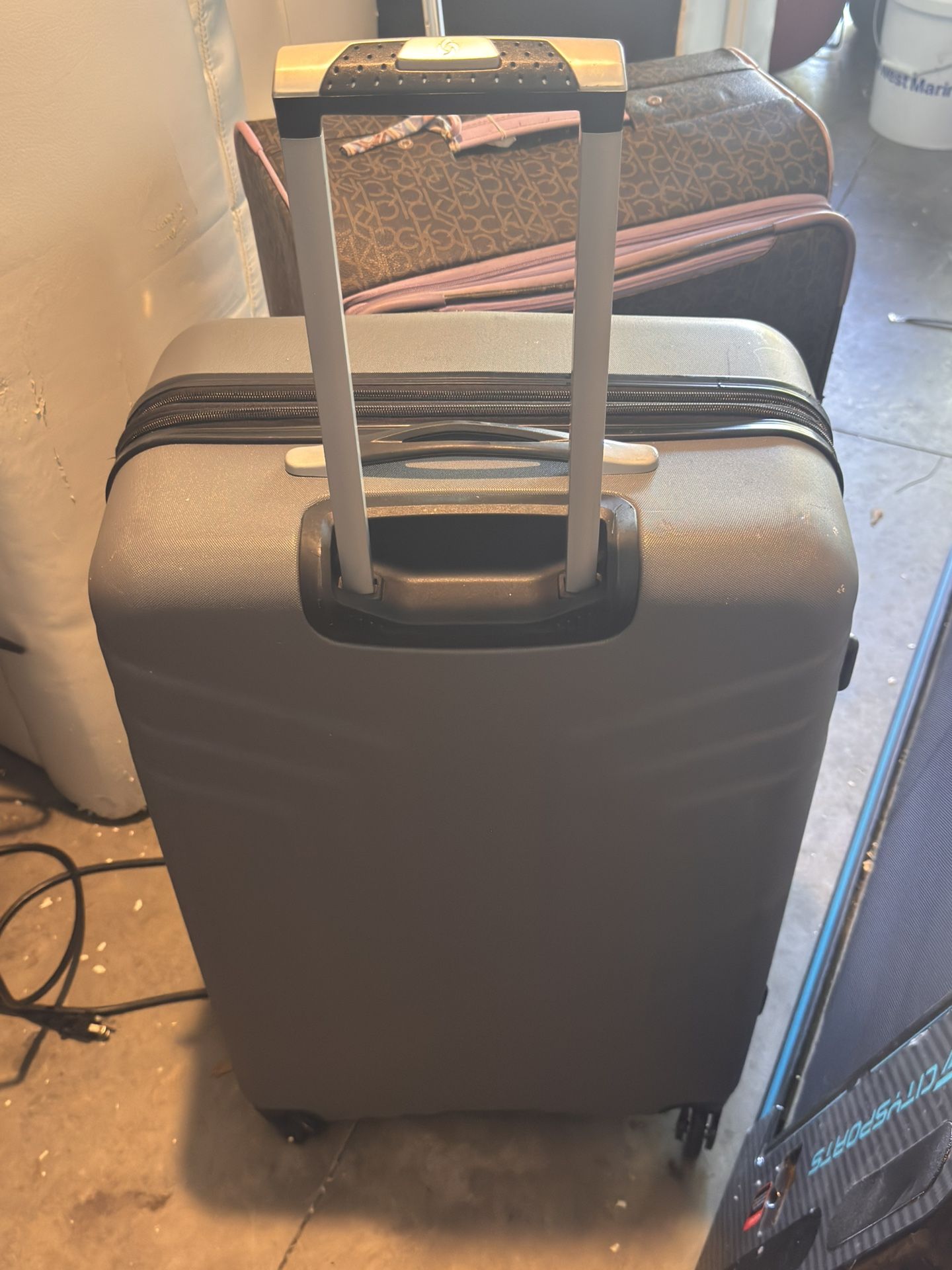 Suitcase Samsonit