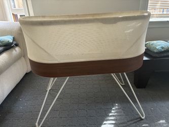 Happiest Baby Snoo Smart Sleeper