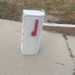 Mall Box