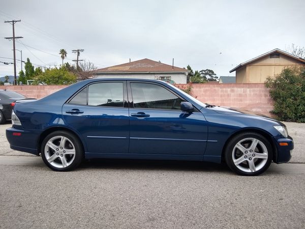 2005 Lexus Is300 low miles for Sale in Los Angeles, CA - OfferUp