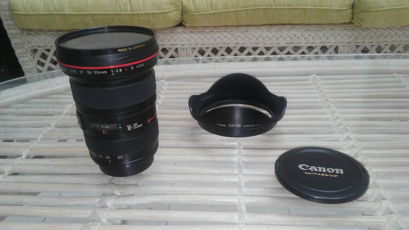 Canon 16-35mm f/2.8 II
