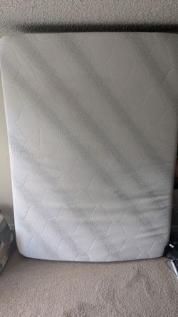 For sale Queen size foam mattress