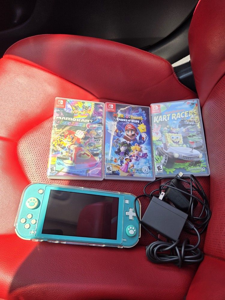 Nintendo Switch Lite Bundle