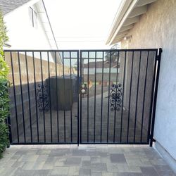 Metal Gates