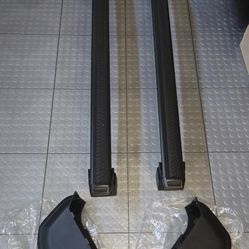 2025 Hummer EV SUV | Roof Mounted Cross Rails | Black | ((contact info removed)3)& brand new Front Splash Guards