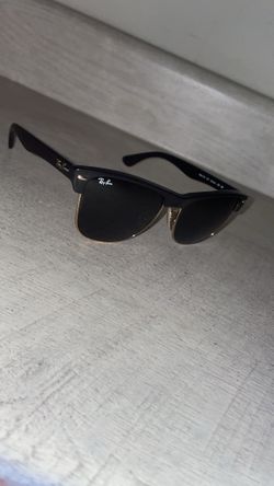 ‘Ray Ban Club Master’