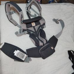 Ergobaby Carrier Really Good Condition Make Me A Offer 