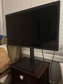 LG Monitor 27MD5KL-B Ultrafine 27" IPS LCD 5K UHD Monitor for Apple Mac