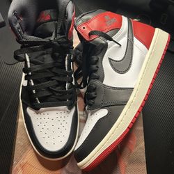 Jordan 1 High Black Toe Reimagined Size 9 New