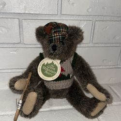 NWT 1994 Mary Meyer Green Mountain Bears Jointed Golfer Bear 