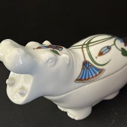 Vintage Ceramic Elizabeth Arden Egyptian Treasures of the Pharaohs Hippo Candle