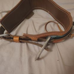 
🛠️ Buckingham 2951 Climbing Belt – Size 38 (Used Once)