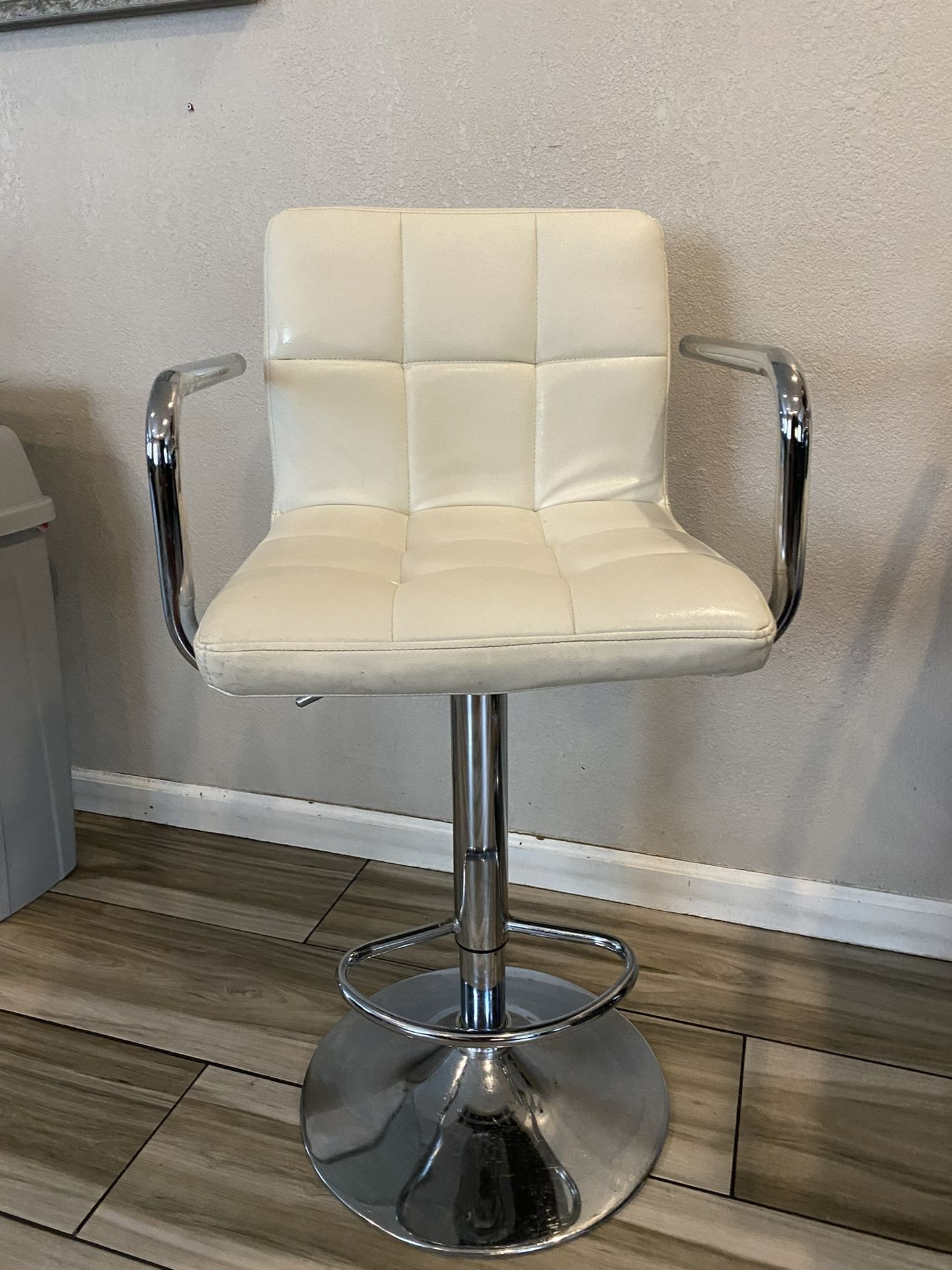 Bar Height / Counter Top Stools 